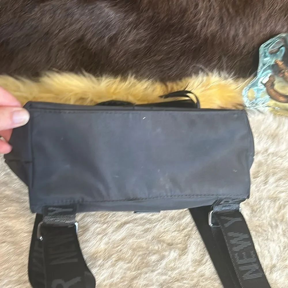 Botkier backpack purse (CCC) - Picture 5 of 5